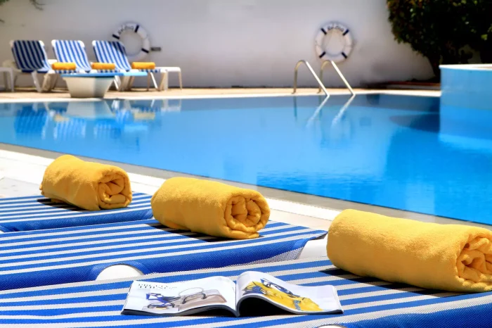 Nissia Spetses Hotel Pool Services